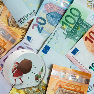 Weihnachtsmann mit einem Sack voll Geld und Weihnachtself Spardose