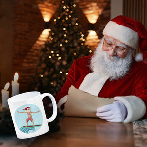 Happy Holidays witziger Kaffeebecher mit Weihnachtsmann auf Surfbrett