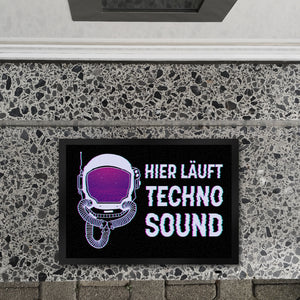 Hier läuft Techno Sound Fußmatte mit Astronautenhelm für Raver
