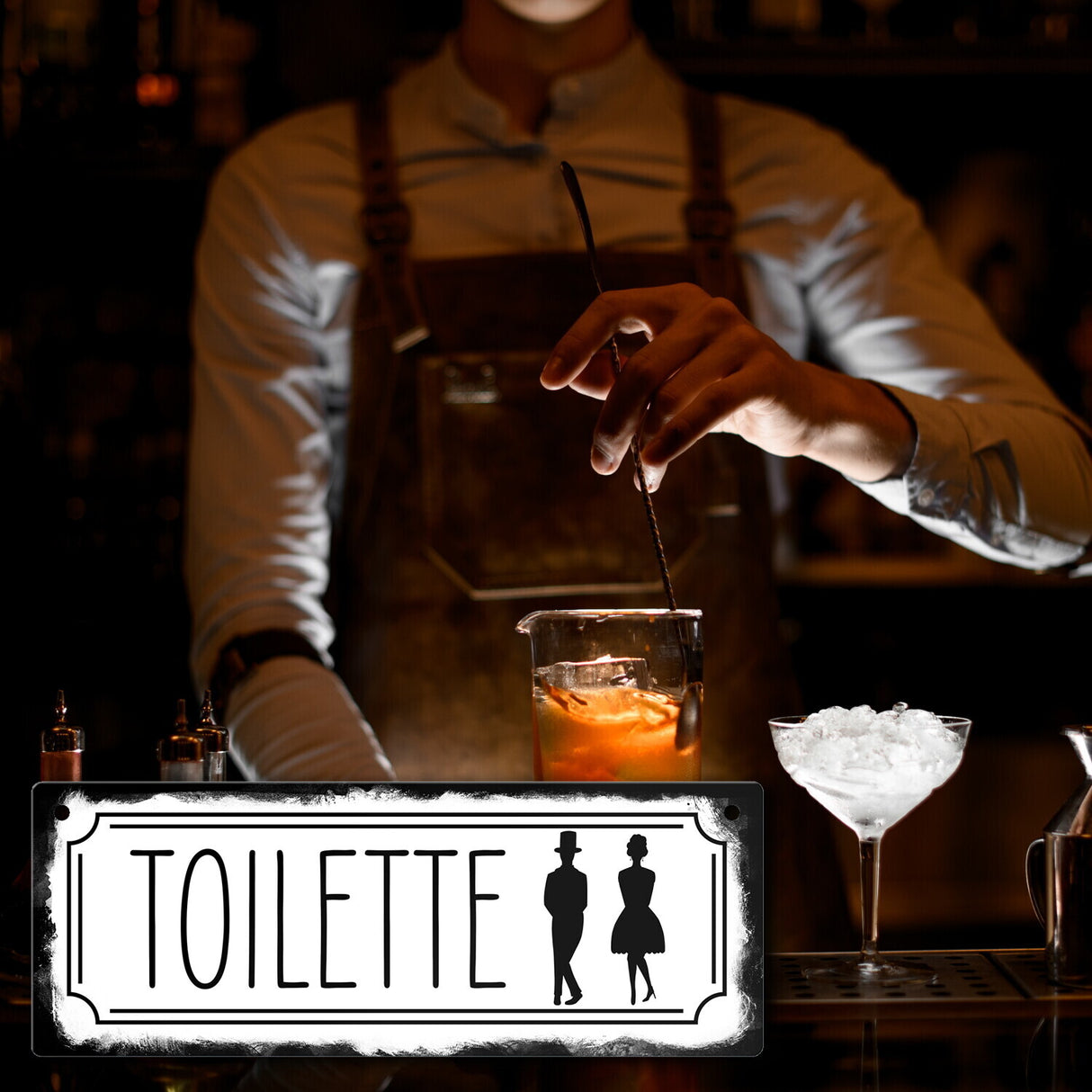 Toilettenschild mit Mann und Frau Metallschild in Retrooptik