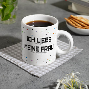 Ich liebe es, wenn meine Frau mich zocken lässt Kaffeebecher mit Pixelherz