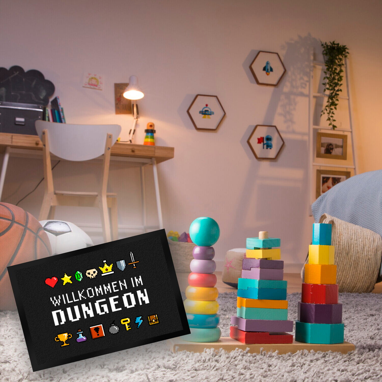 Willkommen im Dungeon Fußmatte für Gamer mit bunten Pixel-Items