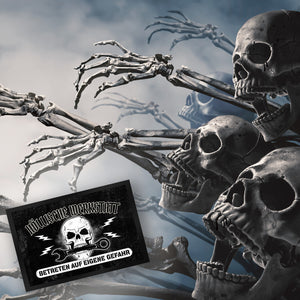 Höllische Werkstatt Fußmatte mit Totenkopf Motiv