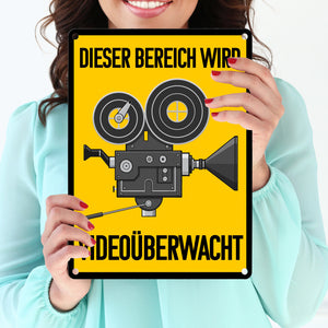 Dieser Bereich wird videoüberwacht Metallschild mit Filmkamera