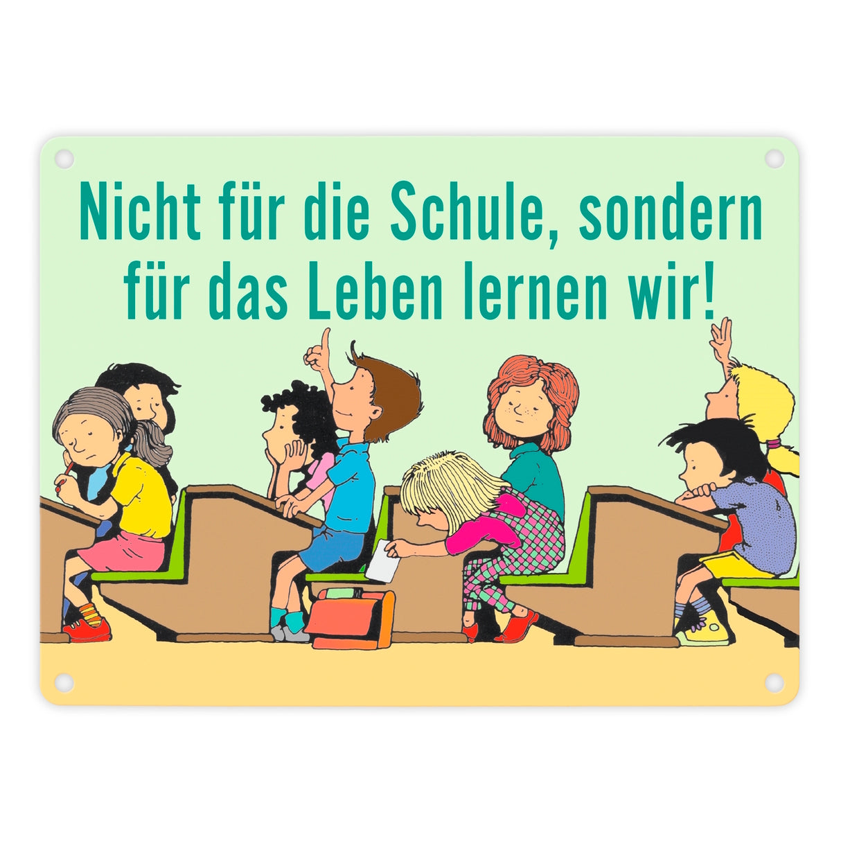 Schüler im Klassenzimmer Metallschild zum Thema Eigenverantwortung