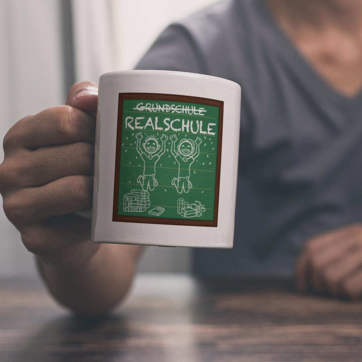 Realschule Kaffeebecher für die weiterführende Schule im Tafellook