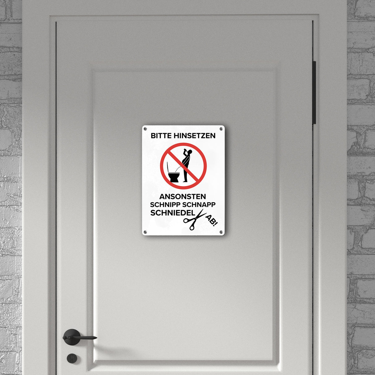 Bitte hinsetzen, ansonsten… Toilette Metallschild mit Biertrinker