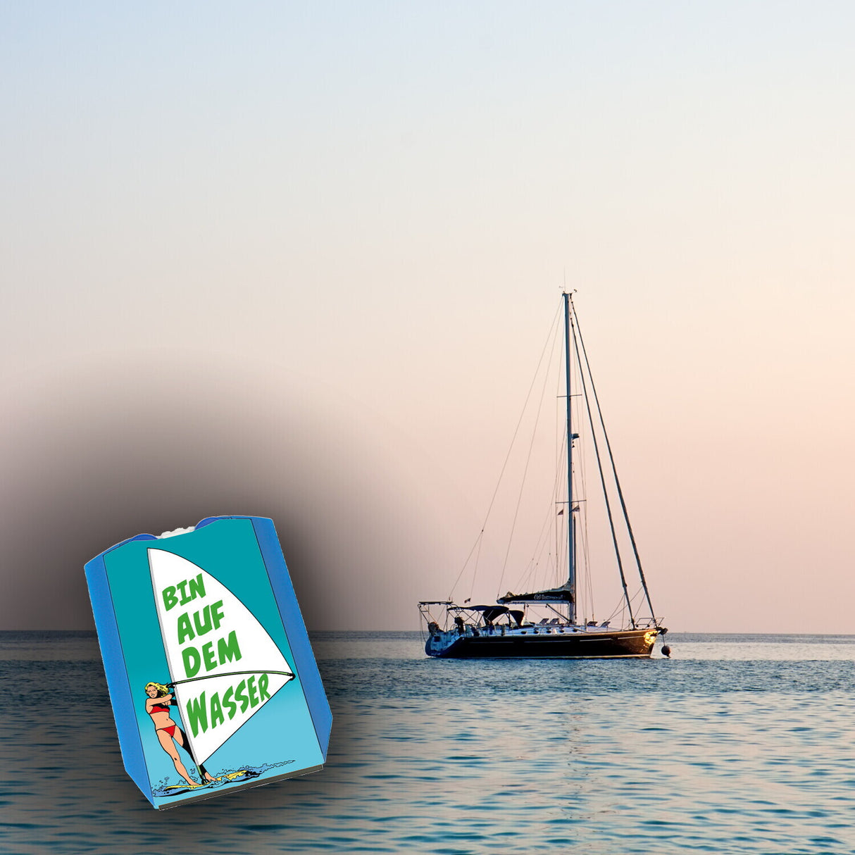 Surferin Parkscheibe mit Spruch auf dem Segel - Bin auf dem Wasser