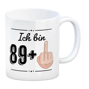 Witziger Kaffeebecher für den 90. Geburtstag mit Motiv: Mittelfinger