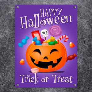 Happy Halloween Trick or Treat Metallschild in lila mit süßem Kürbis