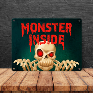 Monster Inside Halloween Metallschild mit gruseligem Skelett Motiv