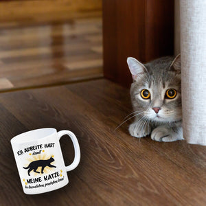 Ich arbeite hart für das Luxusleben meiner Katze Haustier Kaffeebecher