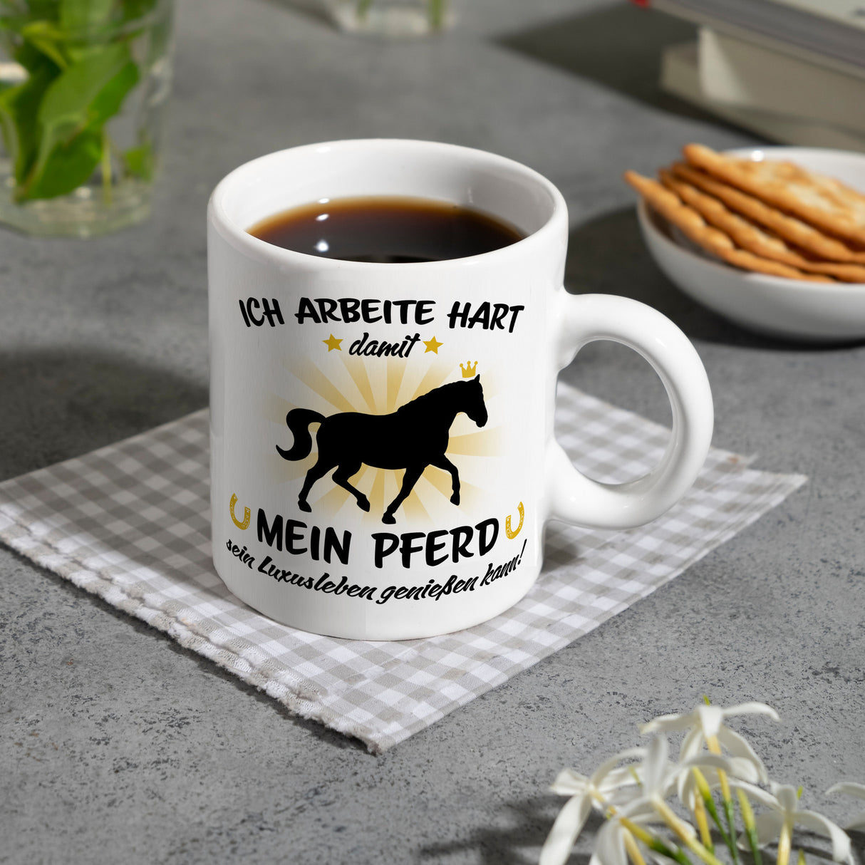 Ich arbeite hart für das Luxusleben meines Pferdes Haustier Kaffeebecher