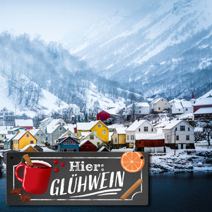 Hier: Glühwein Metallschild