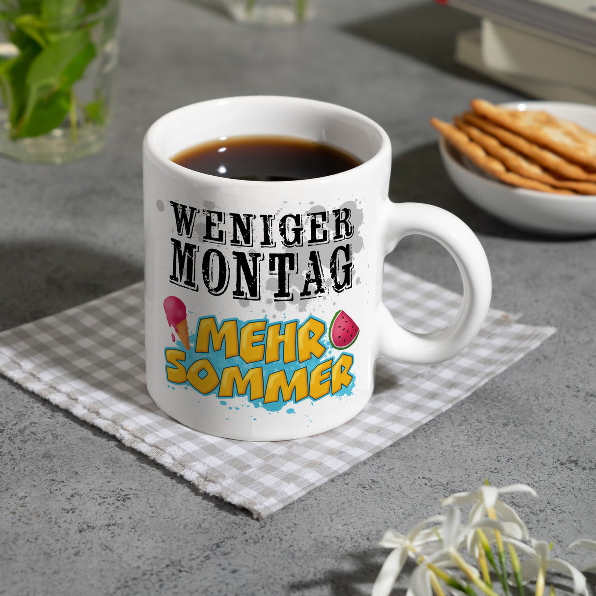 Weniger Montag, mehr Sommer Kaffeebecher