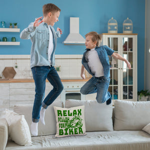 Relax Biker Kissen mit Motorradfahrer Motiv