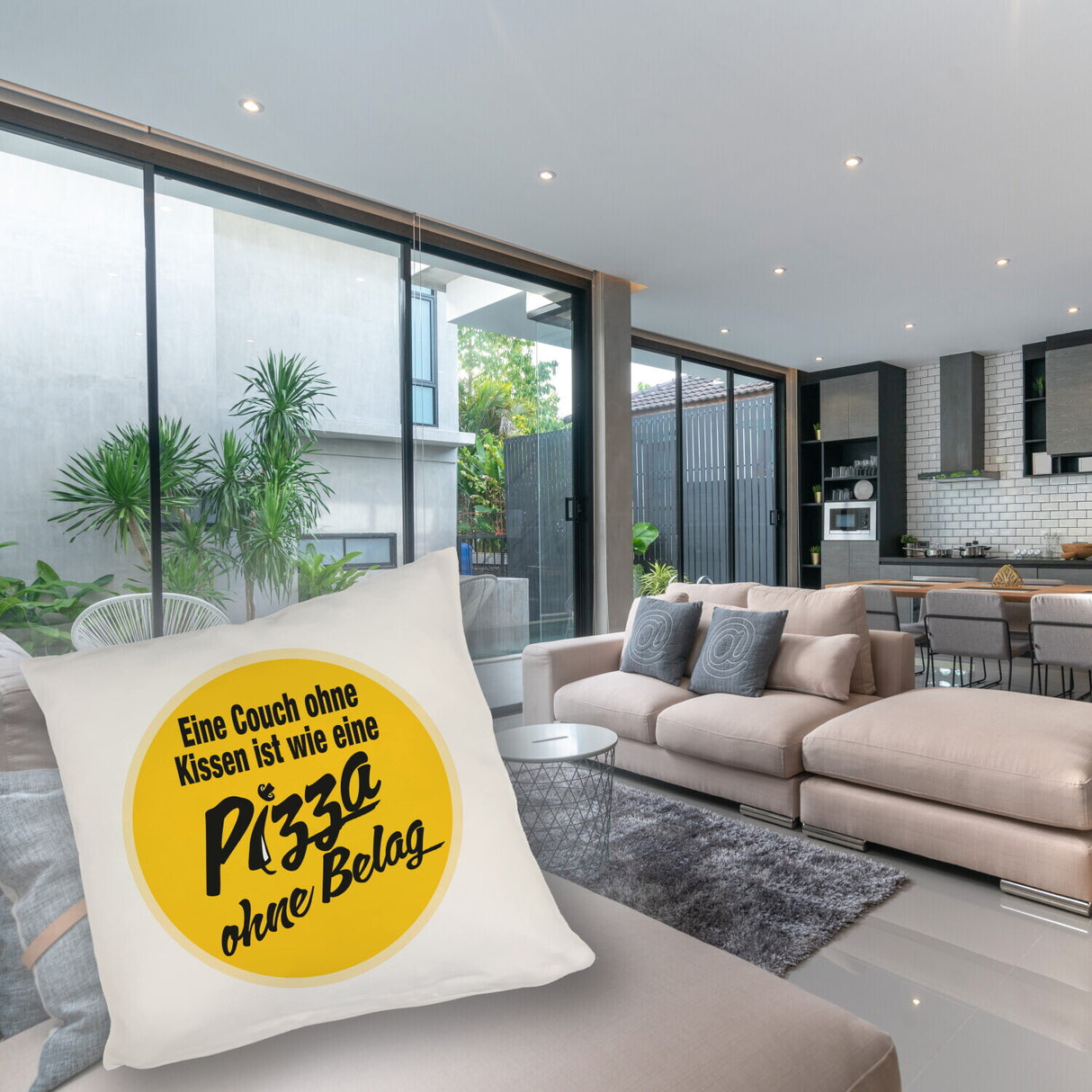 Pizza Kissen mit Spruch Eine Couch ohne Kissen ist wie eine Pizza ohne Belag