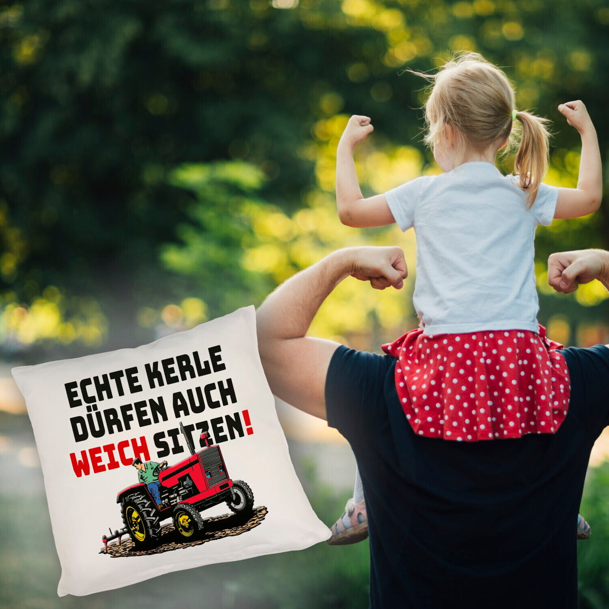 Traktor Kissen mit Spruch Echte Kerle dürfen auch weich sitzen!
