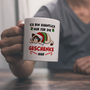 Grimmige Katze Kaffeebecher mit Spruch nur für die Geschenke hier