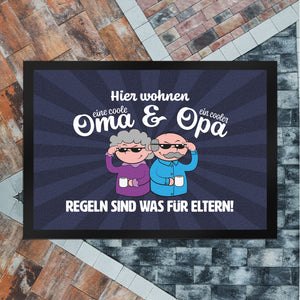 Coole Großeltern Fußmatte in 35x50 cm mit Spruch Regeln sind was für Eltern