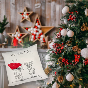 Weihnachtsmann im Kamin Kissen mit Spruch HO HO HO