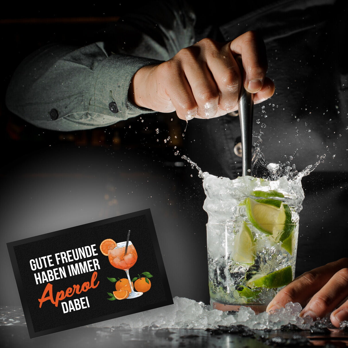 Cocktail Fußmatte in 35x50 cm mit Spruch Gute Freunde haben immer Aperol dabei