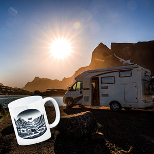 Camping in den Bergen Kaffeebecher