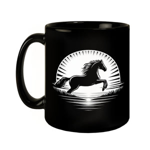 Springendes Pferd im Sonnenaufgang Tasse schwarz in Schwarz