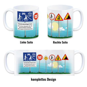 Verkehrsberuhigte Zone Kaffeebecher - hier wohnen Menschen ab 49