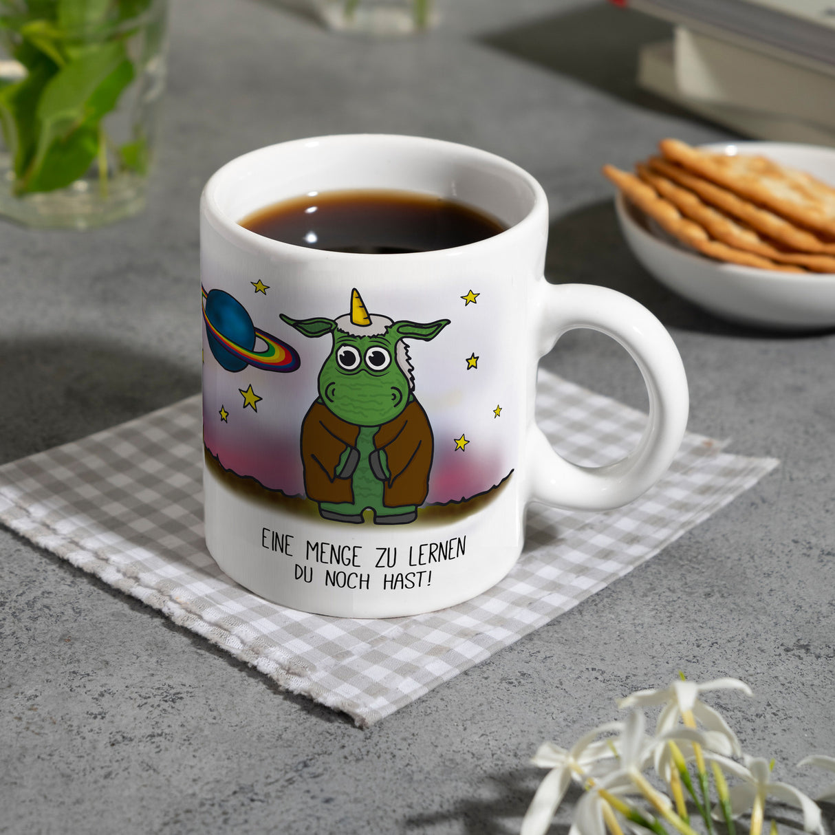 Honeycorns Kaffeebecher mit Weltraum Einhorn Motiv und Spruch: Eine Menge zu lernen ...