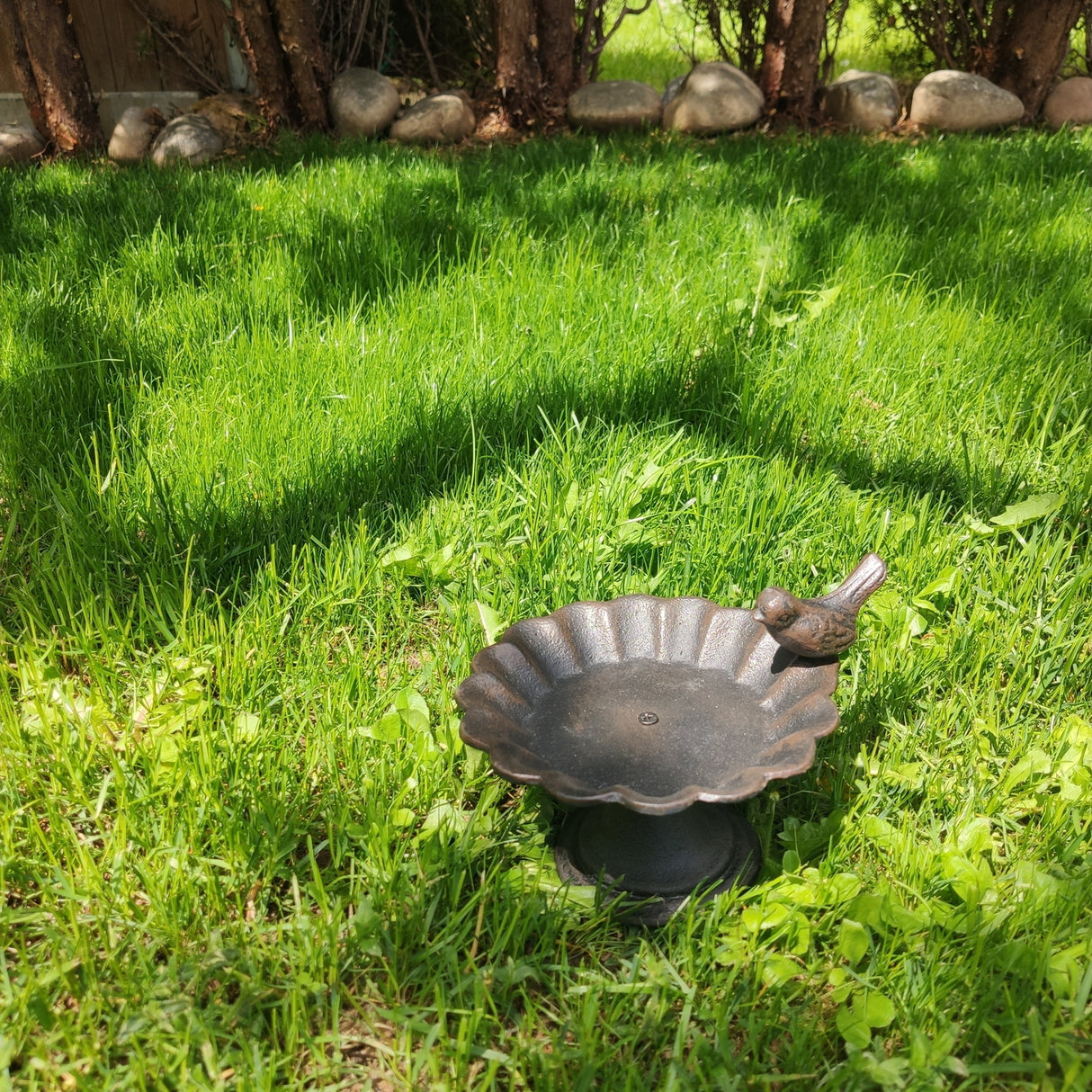 Futterschale mit Vogel Futterstation aus Gusseisen